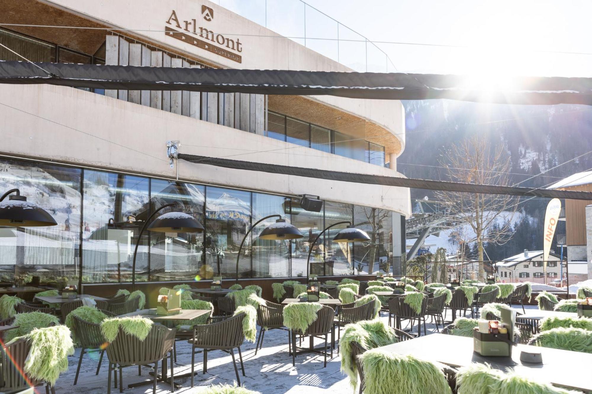 סן אנטון Hotel Arlmont 4 Stern Superior מראה חיצוני תמונה