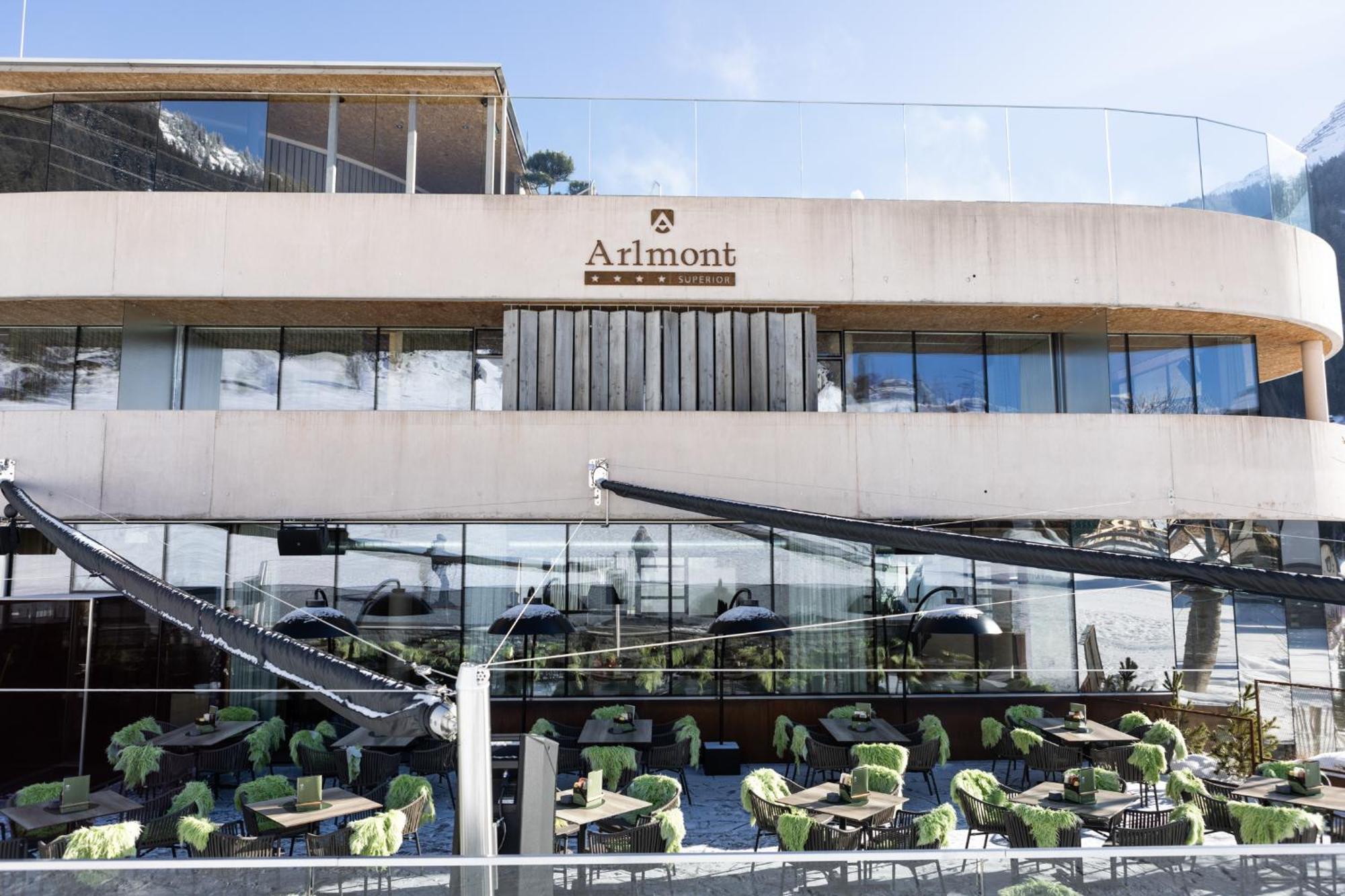 סן אנטון Hotel Arlmont 4 Stern Superior מראה חיצוני תמונה